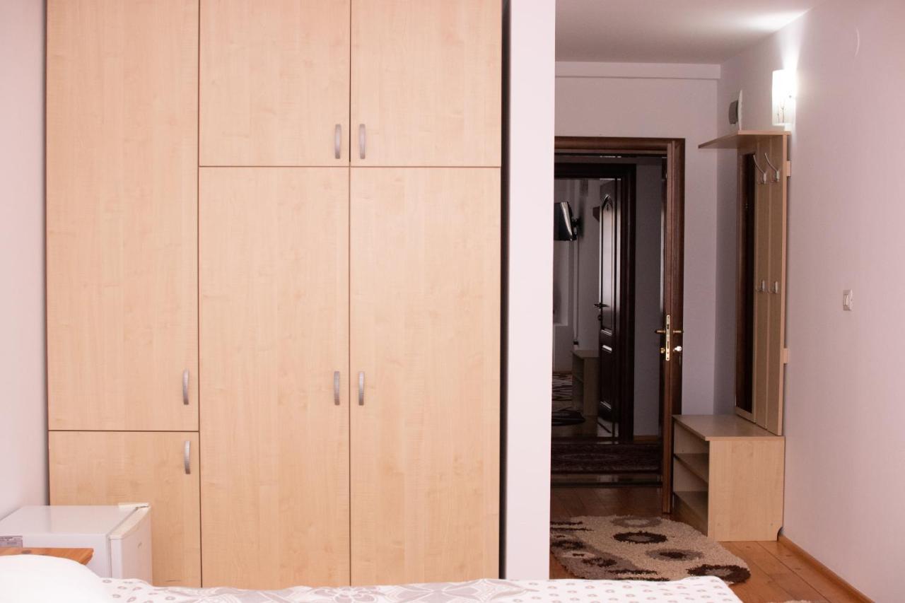 Bicaz-Chei Hotel Eksteriør billede