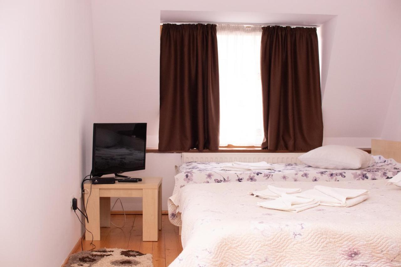 Bicaz-Chei Hotel Eksteriør billede